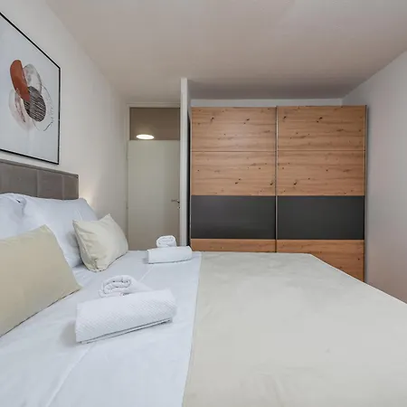 A&m 3 Bridge Luxury Center Daire Zadar