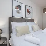 A&m 3 Bridge Luxury Center 아파트 자다르